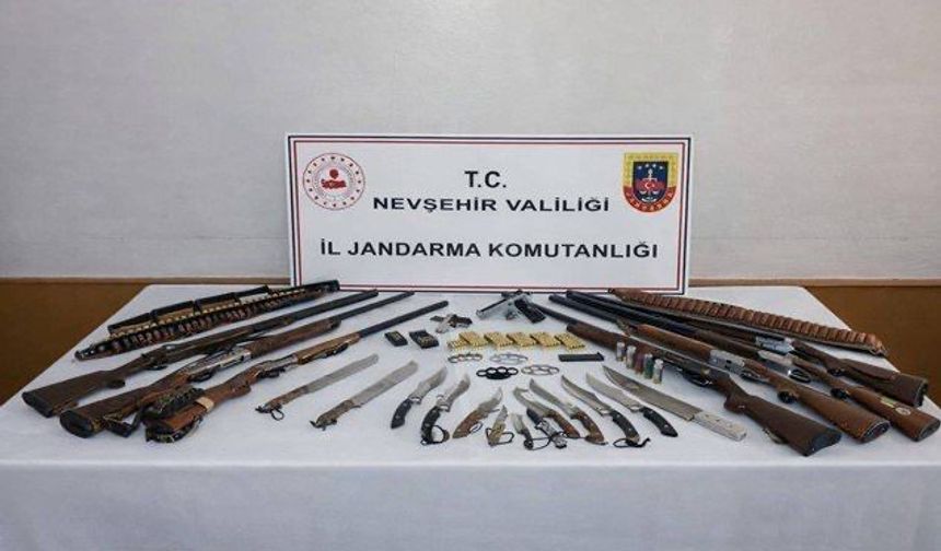 Nevşehir’de 22 Adrese Silah Operasyonu: Çok Sayıda Ruhsatsız Silah Ele Geçirildi