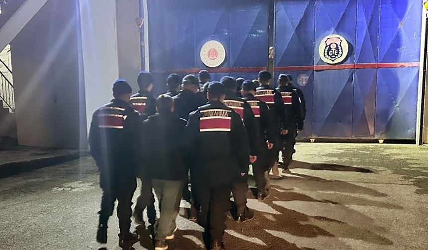 Nevşehir’de Ruhsatsız Silah ve Uyuşturucu Operasyonu: 6 Şüpheli Tutuklandı