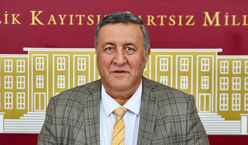 Ömer Fethi Gürer: “Kıyafette İkinci El Dönemi”