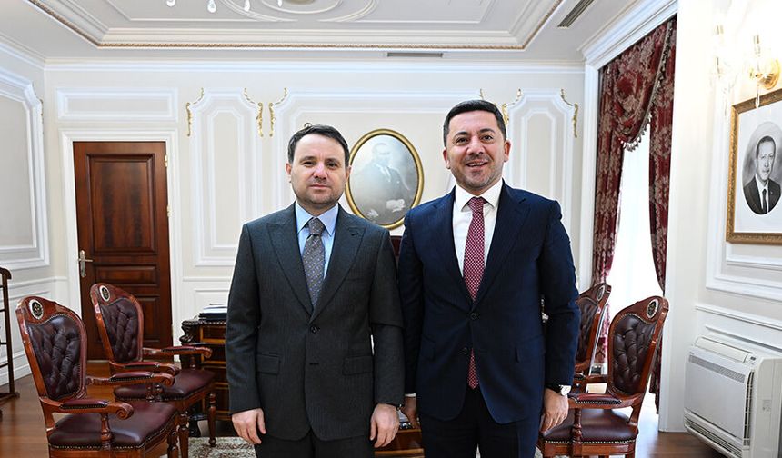 Rasim Arı’dan Akın Gürlek’e Hayırlı Olsun Ziyareti