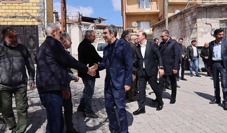 Aslanbay, köy ihtiyaçları ve öncelikleri üzerine kapsamlı bir değerlendirme yaptık dedi.