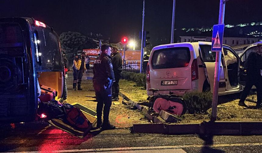 Ürgüp’te Feci Kaza: 1 Ölü, 10 Yaralı