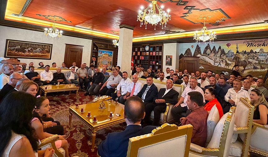 Babaoğlu ve ekibi belediyeye sığmadı! Nevşehir’de dikkat çeken ziyaret.
