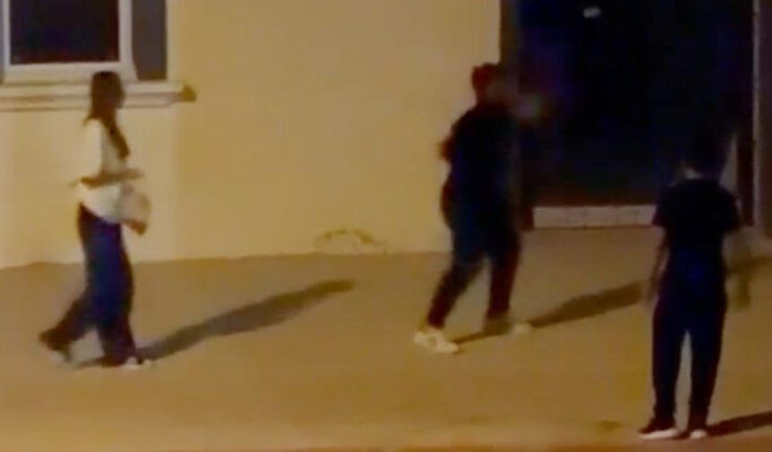 Küstahlığın Böylesi! Cam Şişeleri Yola Kırdılar.