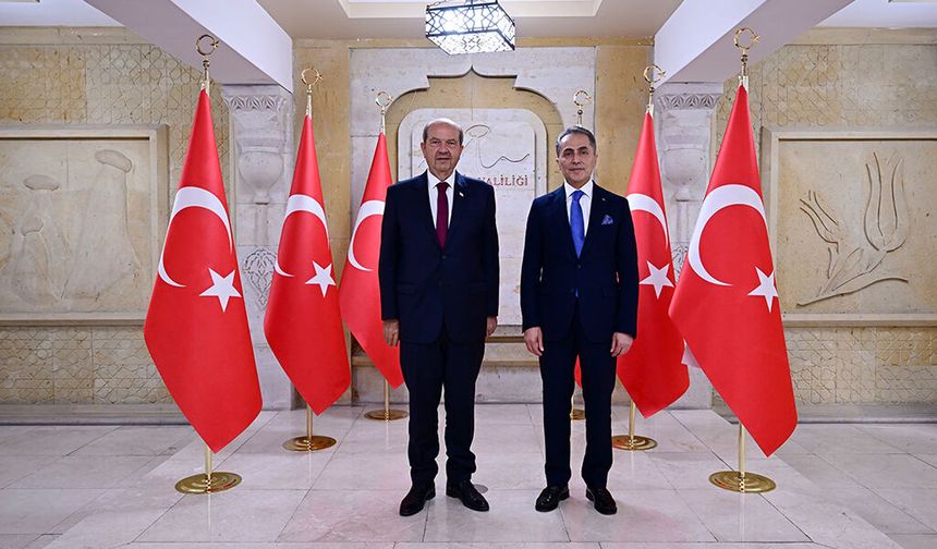 KKTC 5’inci Cumhurbaşkanı Ersin Tatar’dan Vali Kök’e ziyaret.