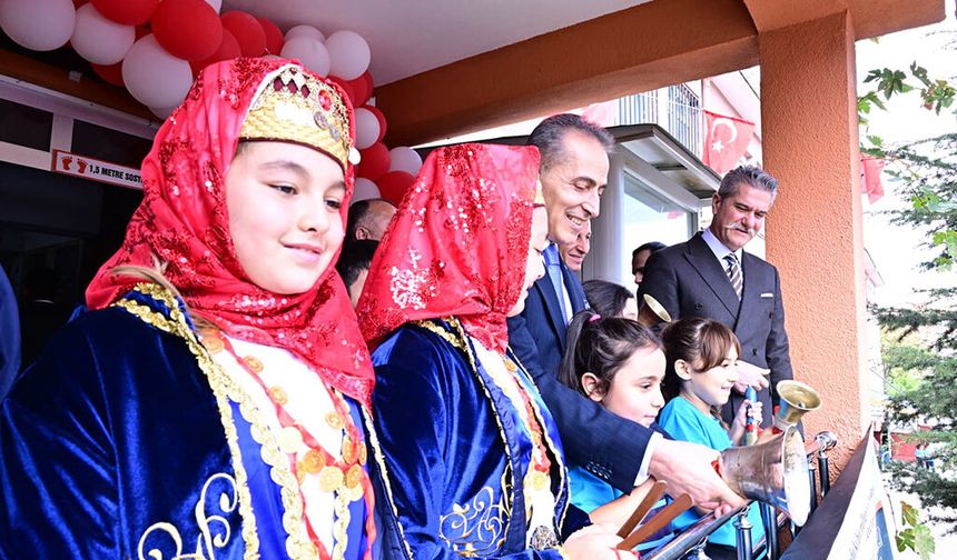 2026-2027 Eğitim-Öğretim Yılı ve İlköğretim Haftası Programı 75. Yıl İlkokulu’nda Gerçekleştirildi.
