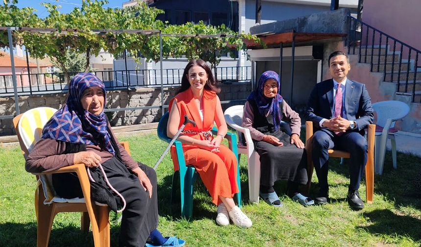 112 Yaşındaki Gülsüm Nineye Kaymakam Uğur Savaş’tan Vefa Ziyareti.