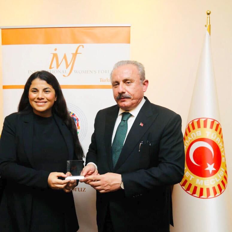 Kaymakam Yıldız, en iyi 100 kadın lider arasına girdi