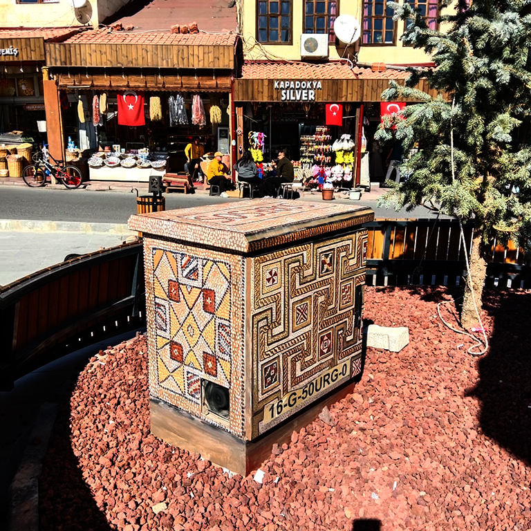 572727891 17932172478102292 1909577730318231578 N