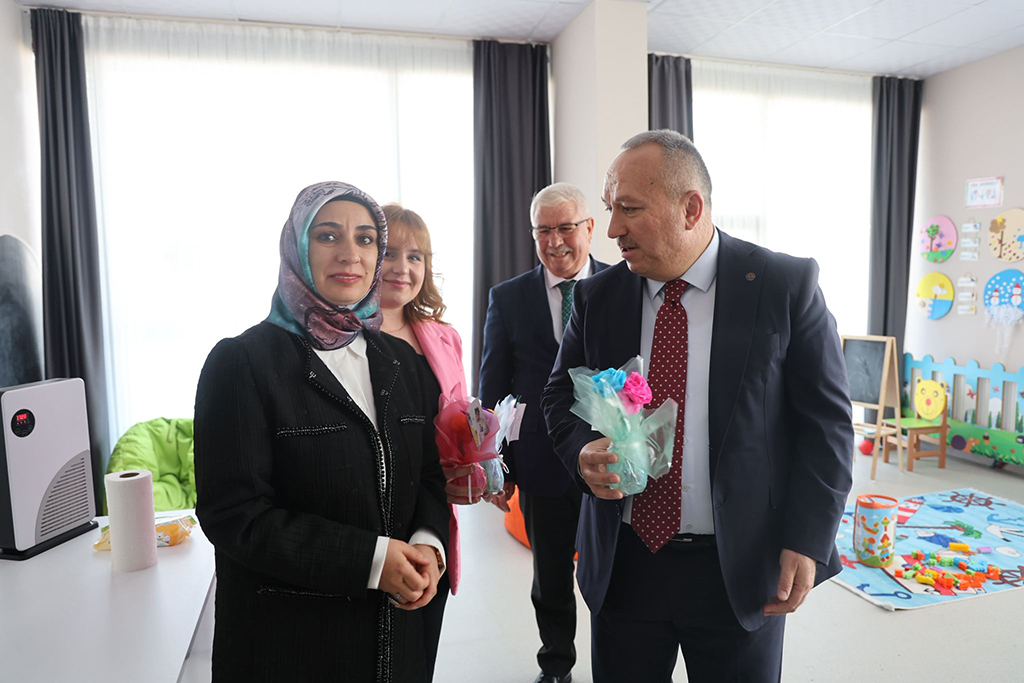 4Dabd964 6981 4Eba Bc57 356B0A3Bce34