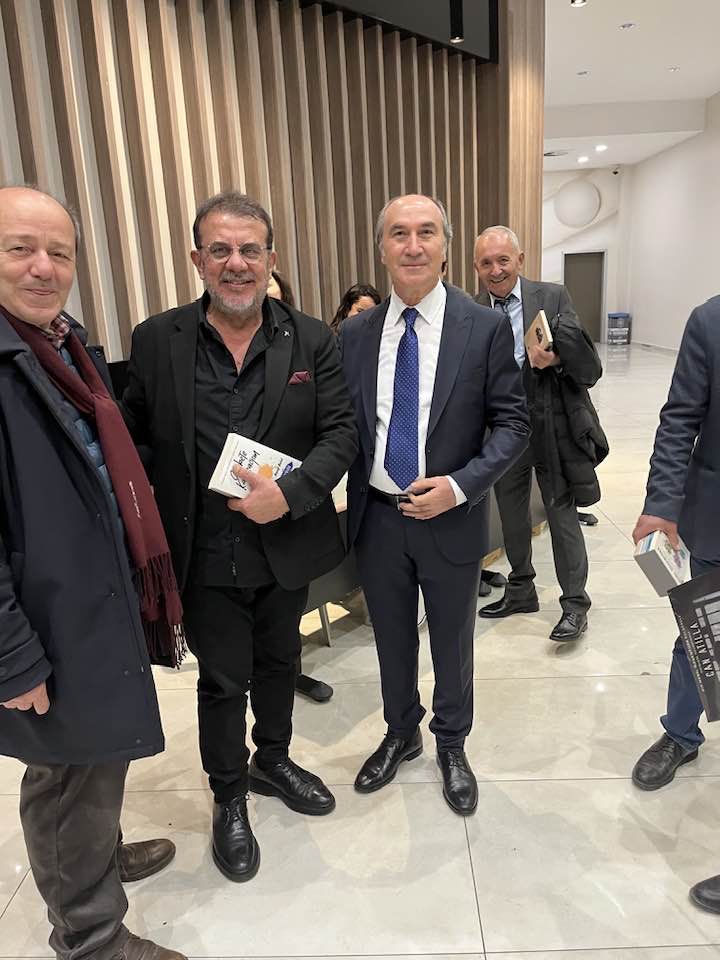 600306865 25810112562009836 9181967040427784823 N