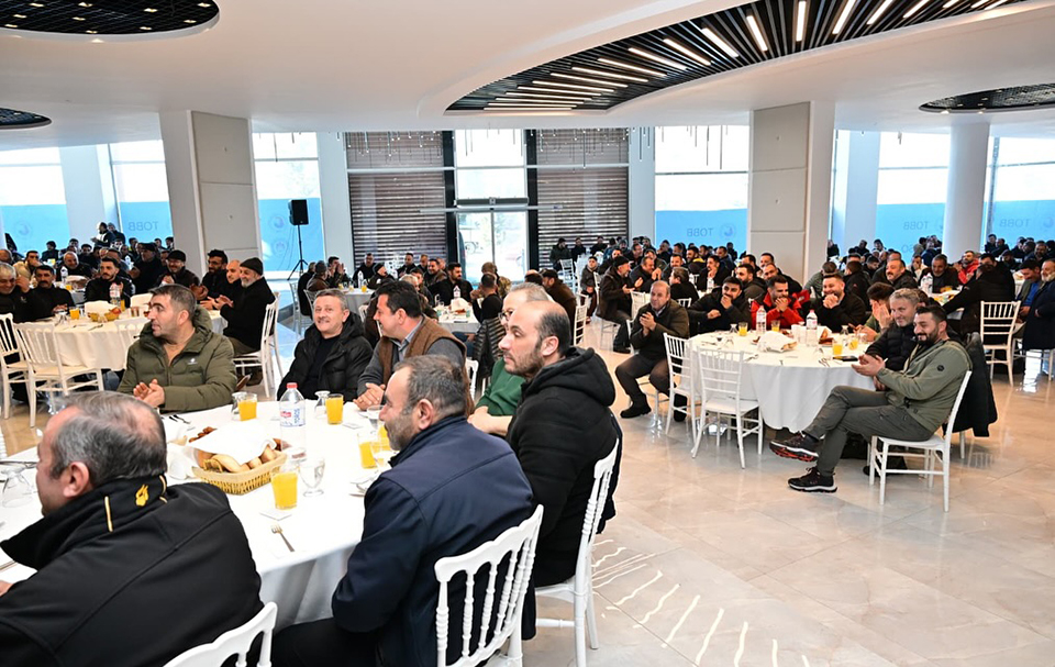 609722436 18080677868186019 3649163914058523664 N