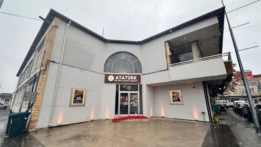 611322658 17940091488102292 6689934173361778387 N