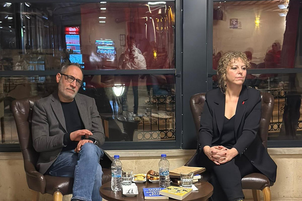 621763280 17942189043102292 7305947870899345967 N