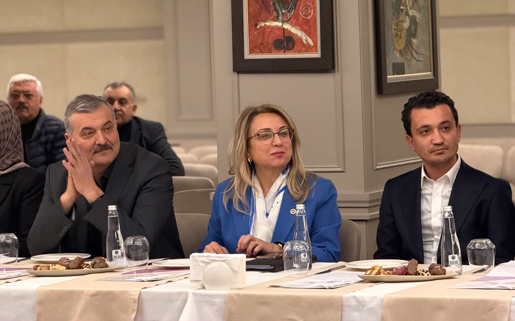 632734422 18220678864312506 4550915570090994066 N