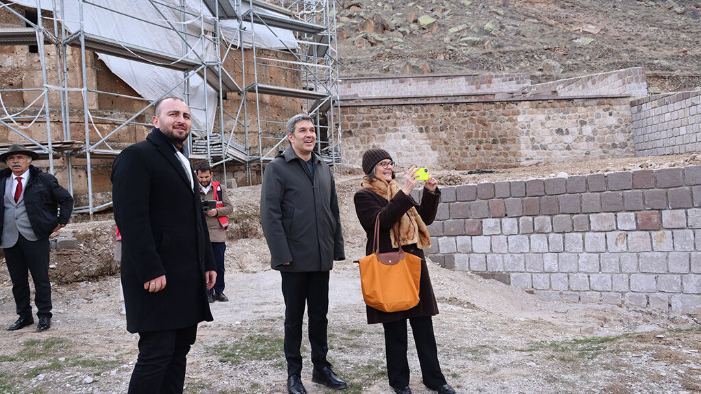 St. George Kilisesi’ne Diplomatik Ziyaret (4)