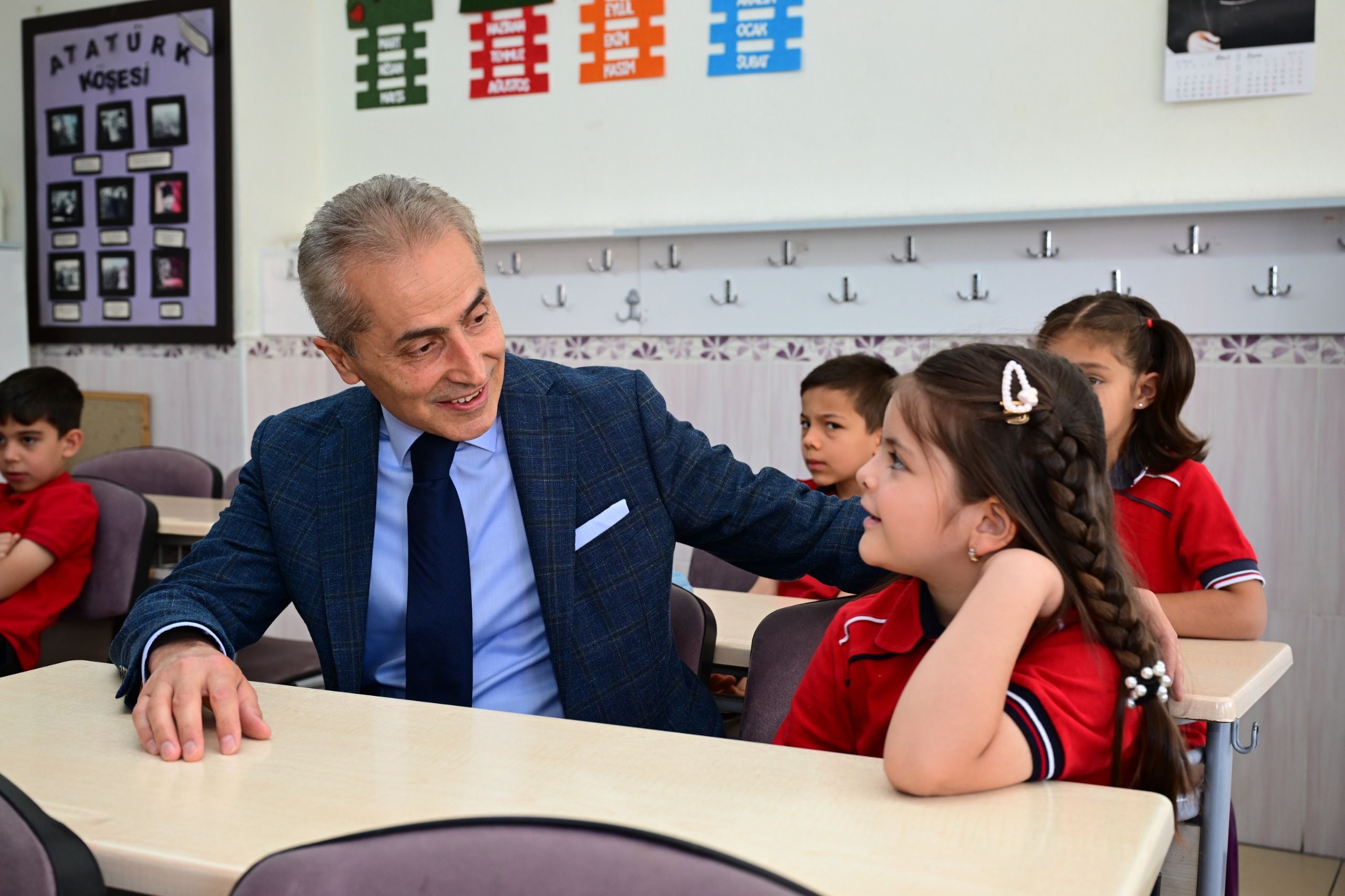 Nevşehir'de 48 Bin Öğrenci Karne Aldı, Ancak Eğitimdeki Sorunlar Gündeme Gelmedi.