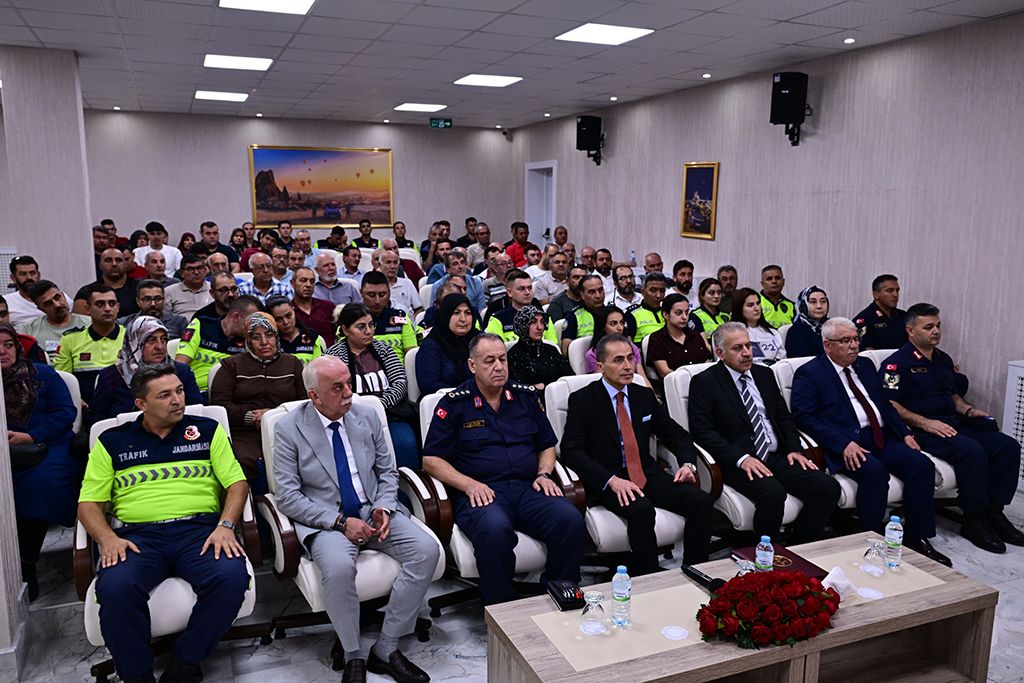Nevşehir’de Okul Servisleri İçin Güvenlik Zirvesi.